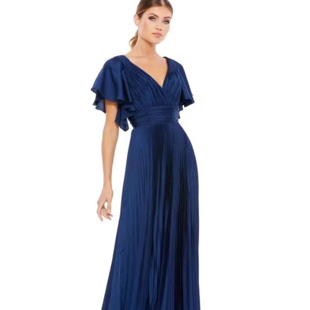 Mac duggal pleaded midi dress flowwy sleeves built i bra size 6 cocktail party